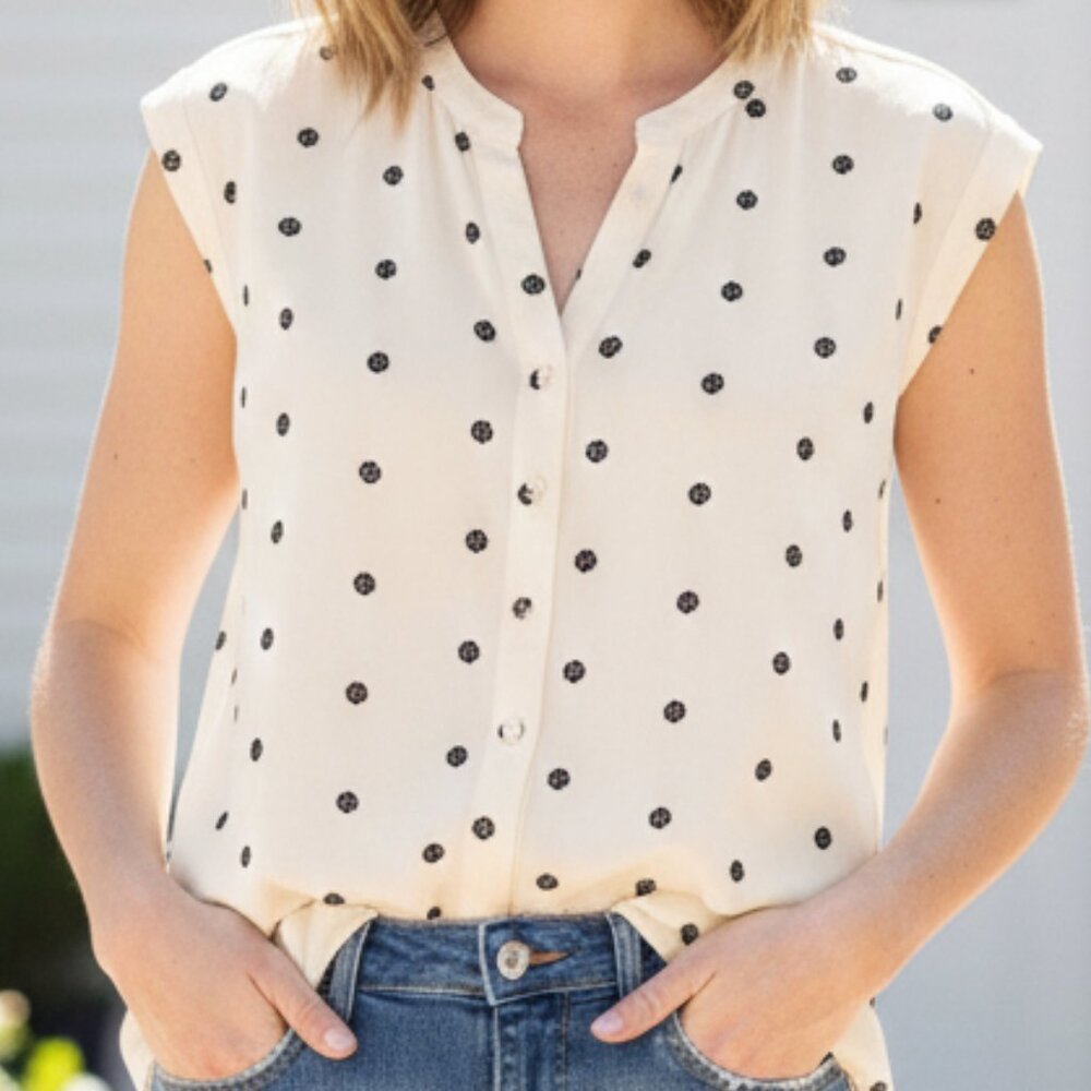 Floral Embroidered LOFT Petite Viscose Split‎ Back Cap Sleeve Blouse XSP
